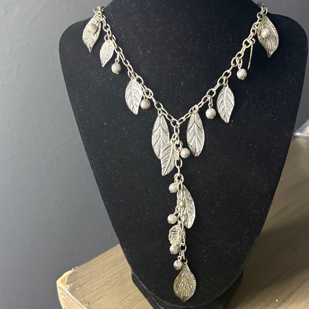 Silver Leaf Dangle Y-Necklace for Women